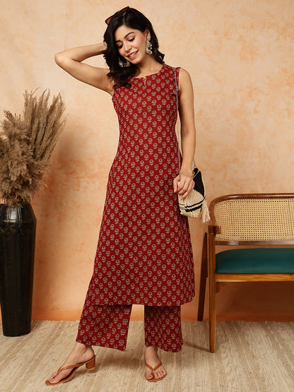 Cotton Calf Length Printed Straight Sleeveless Round Kurta Bottom Set (Preorder)