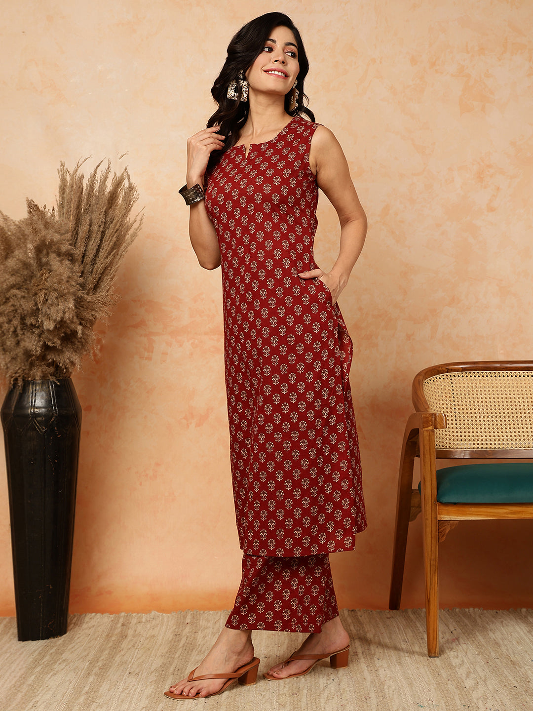 Cotton Calf Length Printed Straight Sleeveless Round Kurta Bottom Set (Preorder)