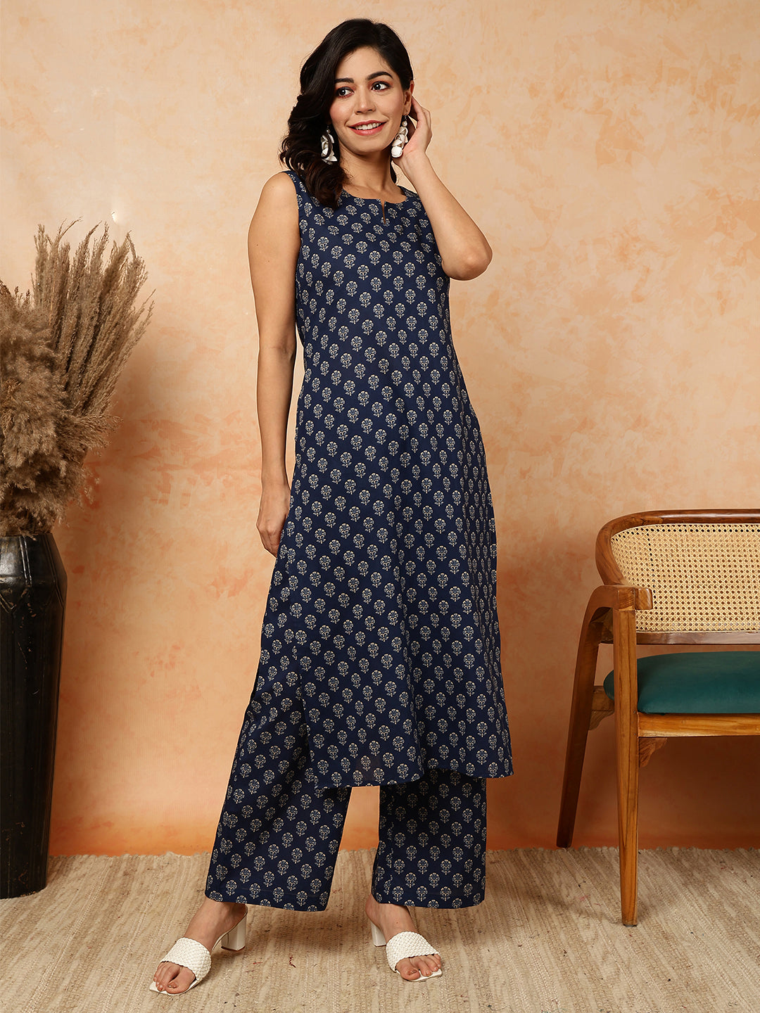 Cotton Calf Length Printed Straight Sleeveless Round Kurta Bottom Set (Preorder)