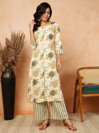 Rayon  Calf Length Printed Straight 3/4 Sleeves Round Kurta Bottom Set