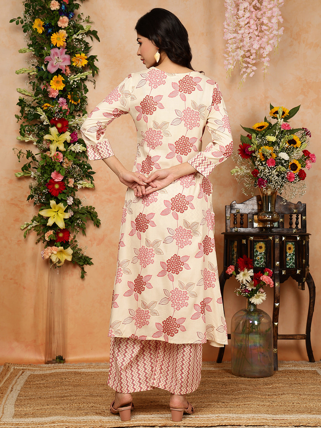 Rayon  Calf Length Printed Straight 3/4 Sleeves Round Kurta Bottom Set