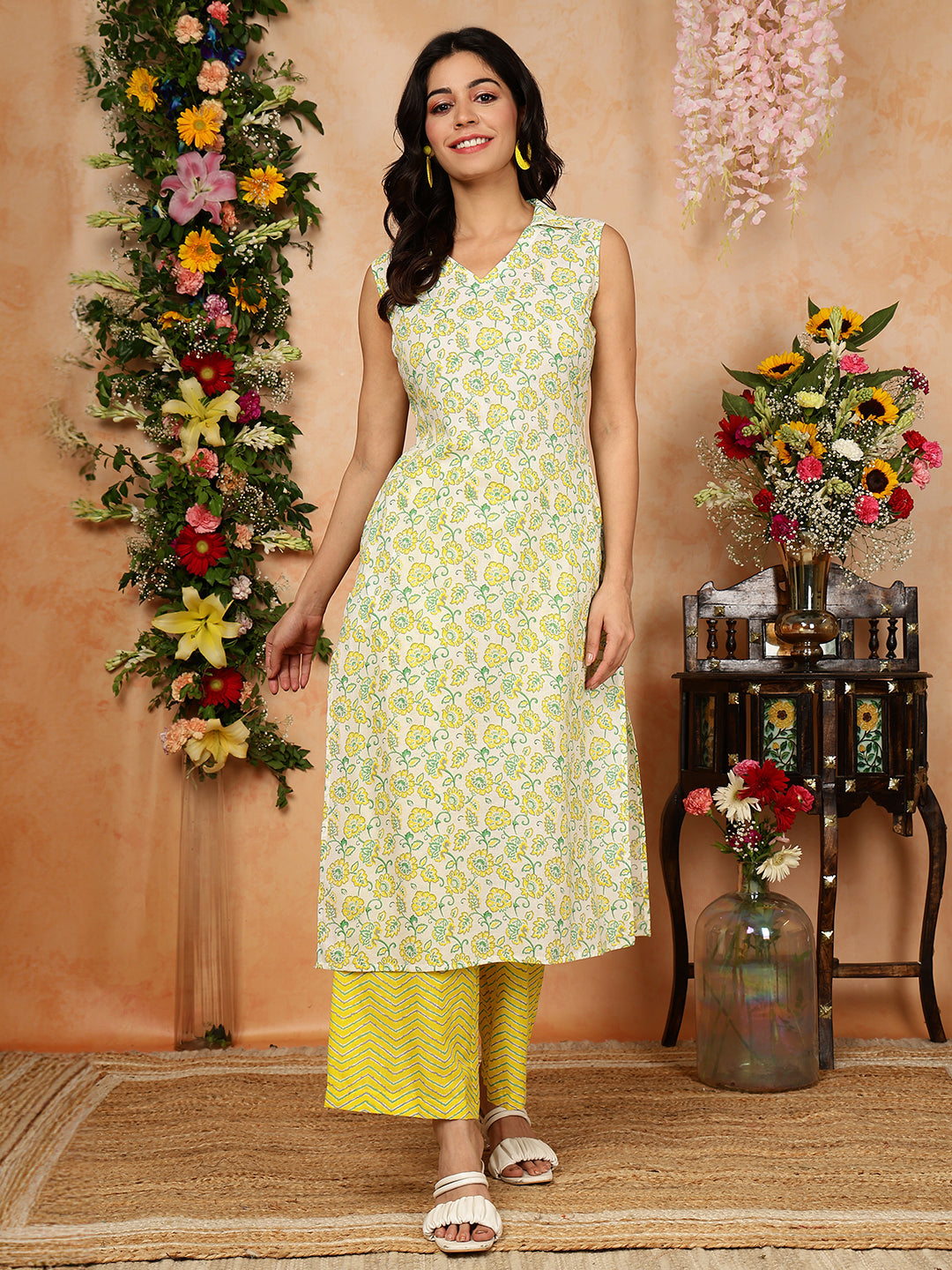 Rayon  Calf Length Printed Straight Sleeveless Shirt Collar Kurta Bottom Set (Preorder)