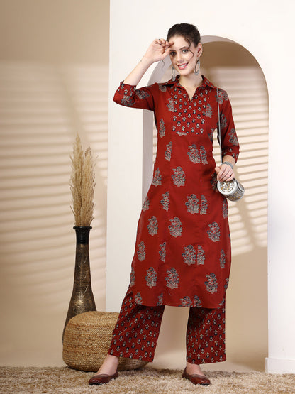 Cotton  Calf Length Printed Straight 3/4 Sleeves Coller Kurta Bottom Set
