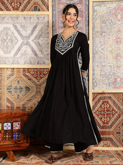 Rayon Calf Length Solid Flared 3/4 Sleeves V-Neck Kurta Bottom Dupatta Set (Preorder)