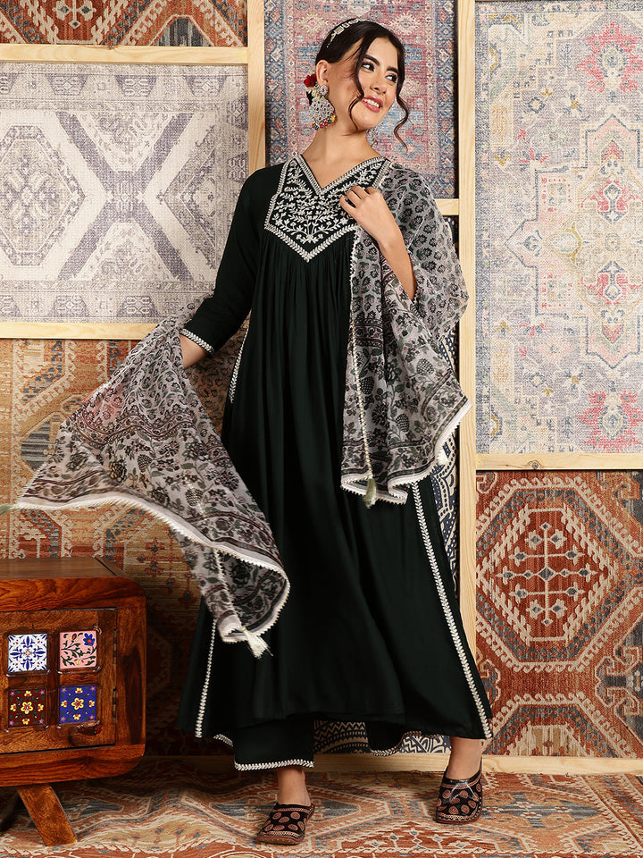Kimayra green rayon solid kurta – wholesale manufacturer &amp; exporter from India