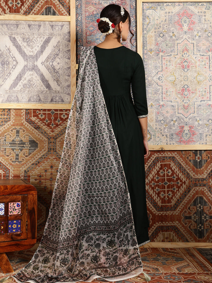 Rayon Calf Length Solid Flared 3/4 Sleeves V-Neck Kurta Bottom Dupatta Set