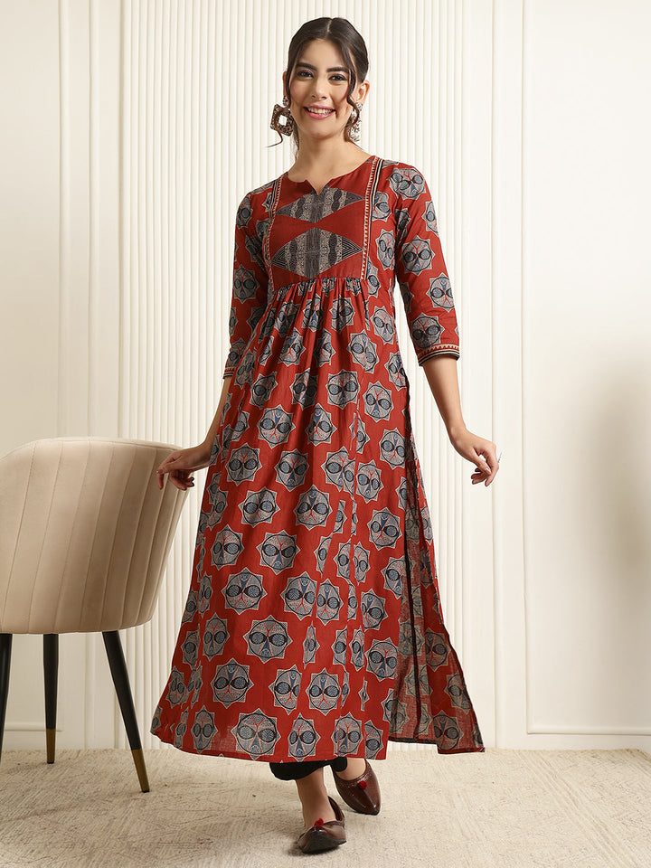 Cotton Calf Length Printed Semi-Flared 3/4 Sleeves Round Neck Kurta