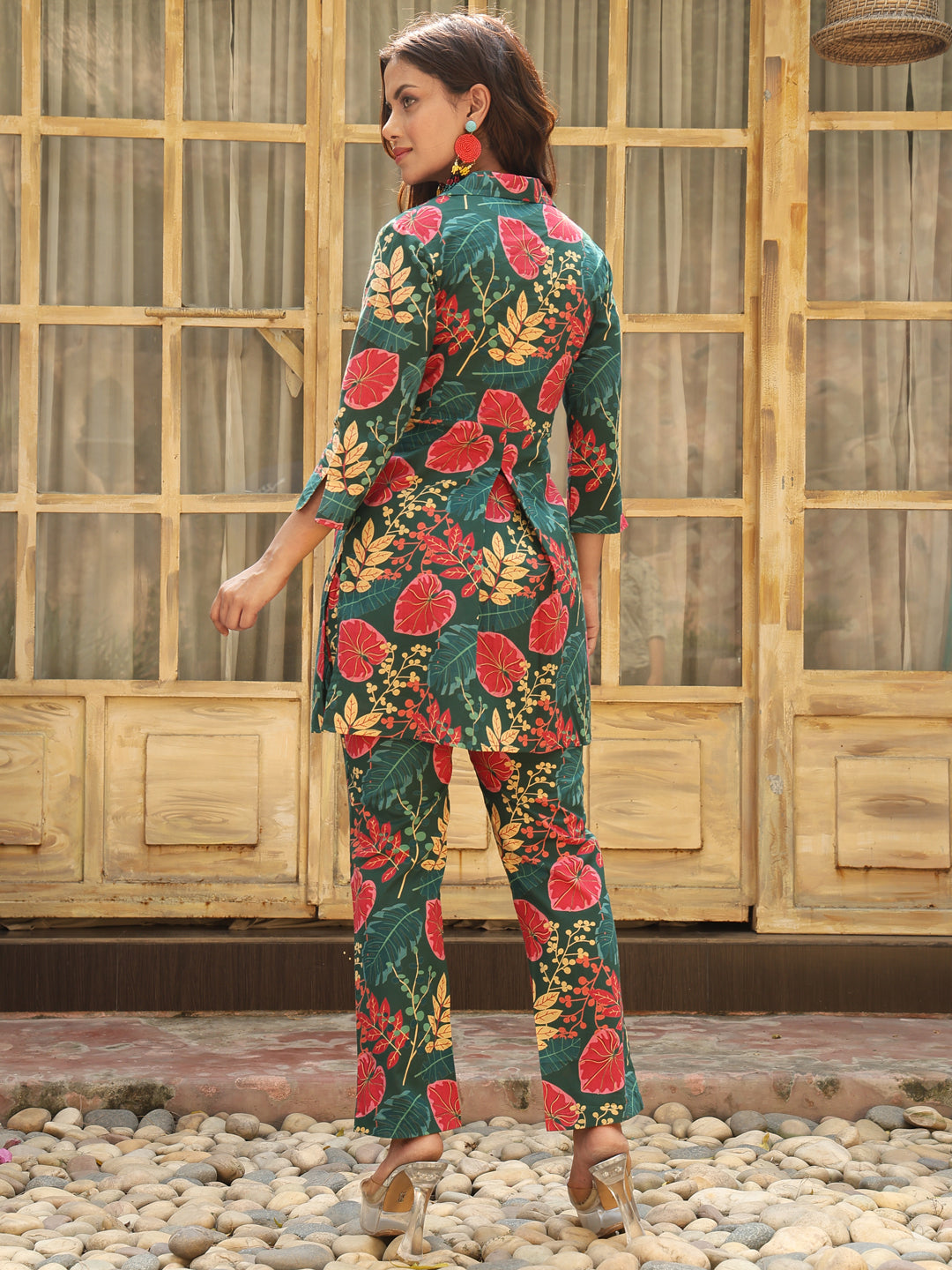 Cotton Hip Length Printed Flared 3/4 Sleeves Shirt Coller Co-Ord Set