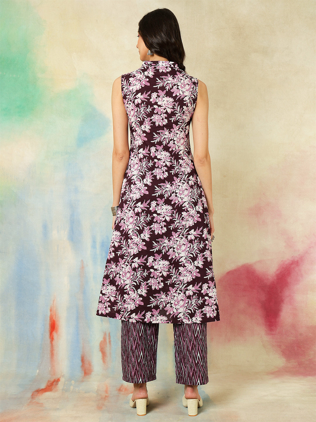 Cotton Calf Length Printed Straight Sleeveless Round Neck Kurta With Palazzos