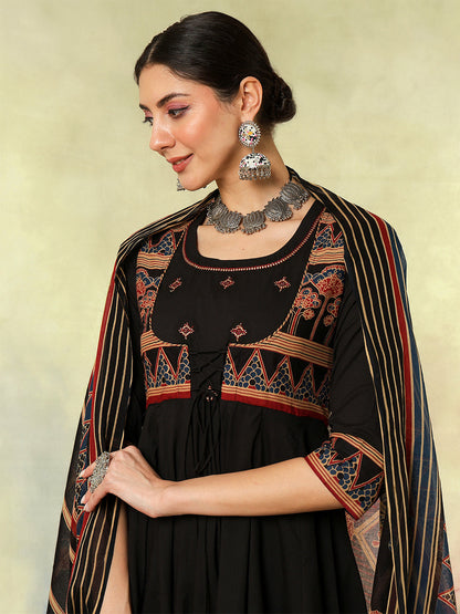 Cotton Calf Length Printed Embroidered A-Line3/4 Sleeves Round Neck Kurta Suit Set With Dupatta