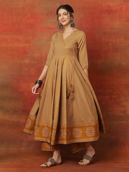Cotton Calf Length Printed 3/4 Sleeves V-Neck Anarkali Kurta Bottom With Dupatta
