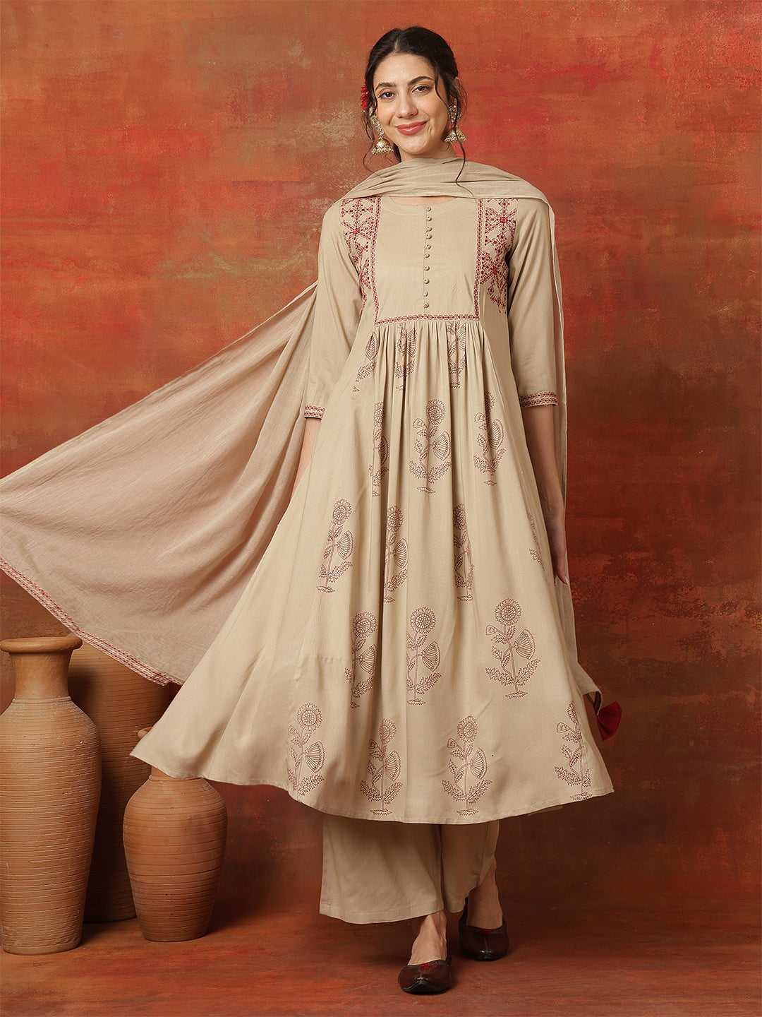 Kimayra beige rayon printed kurta – wholesale supplier