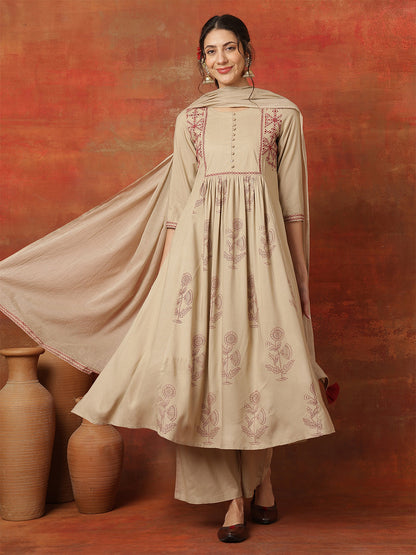 Rayon Calf Length Printed 3/4 Sleeves Round Neck Semi-Flared Kurta Bottom With Dupatta (Preorder)