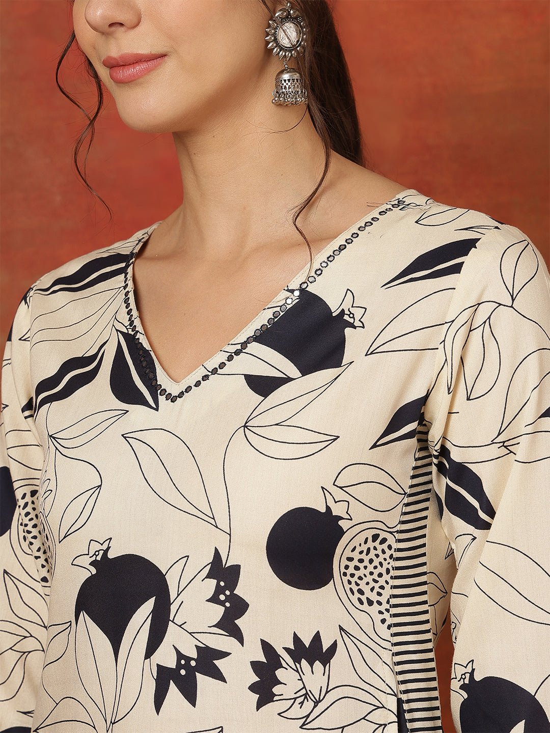 Rayon Calf Length Printed 3/4 Sleeves V-Neck Straight Kurta Suit Set