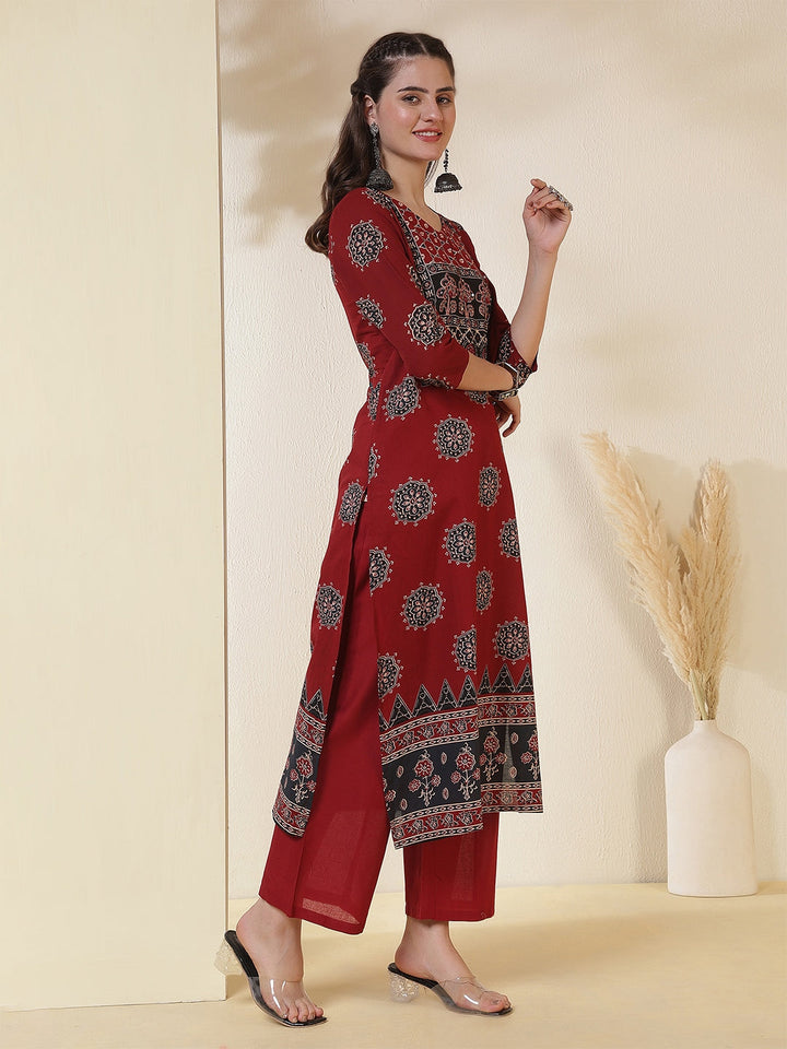 Cotton Calf Length Printed 3/4 Sleeves Round Neck Straight Kurta Suit Set With Dupatta