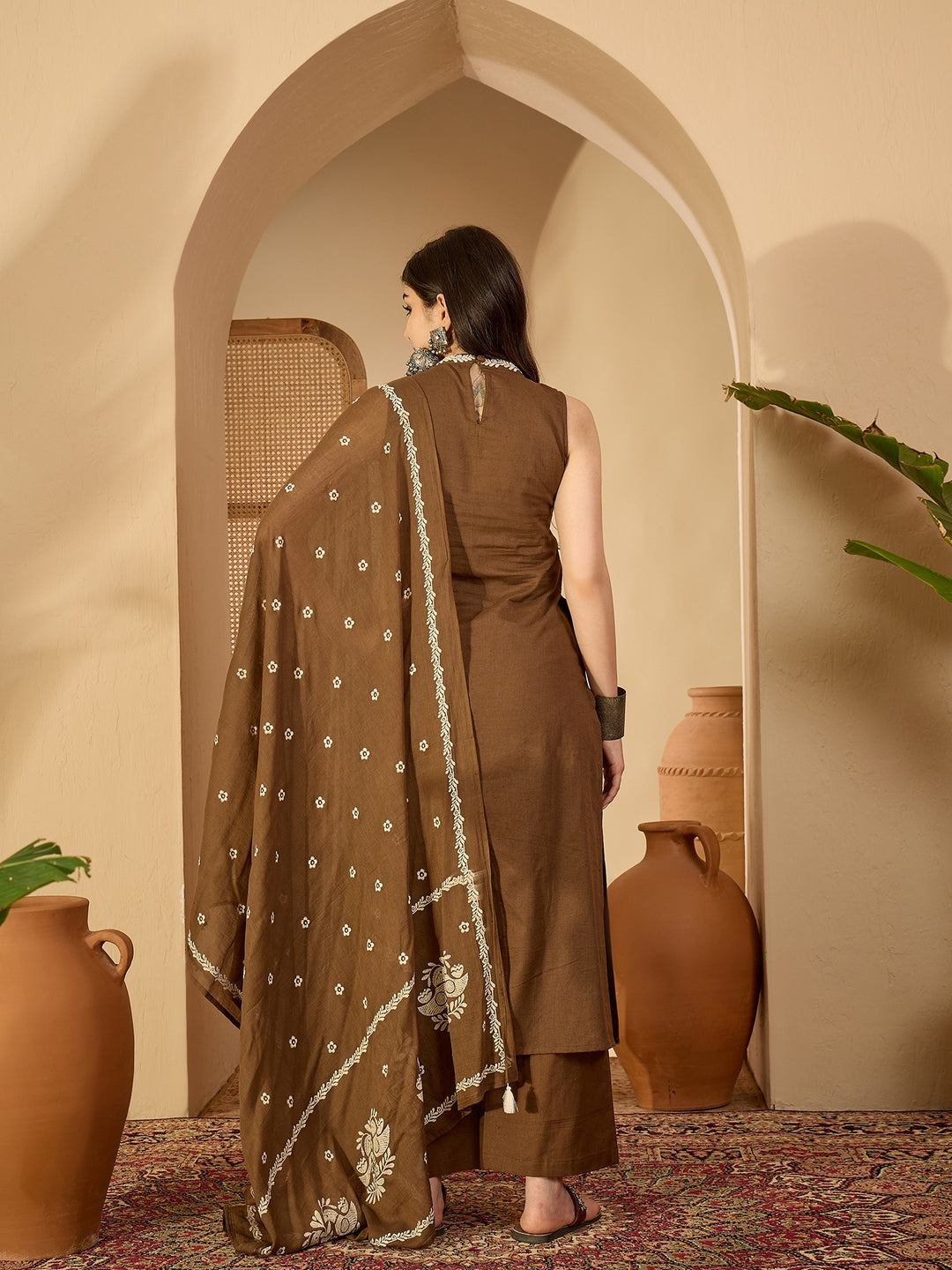 Cotton Calf Length Printed Sleeveless Round Neck Straight Kurta Suit Set With Dupatta