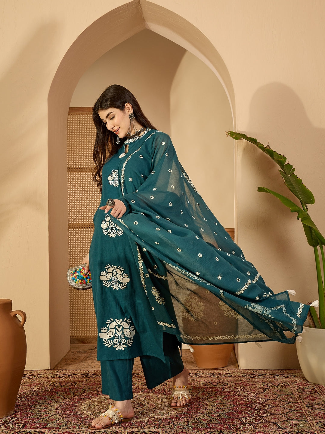 Cotton Calf Length Printed Sleeveless Round Neck Straight Kurta Suit Set With Dupatta