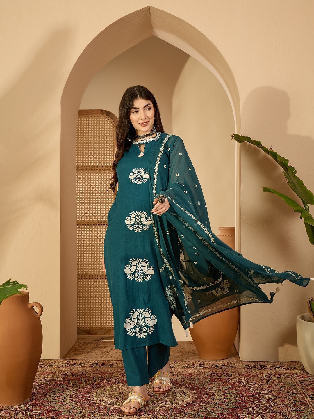 Cotton Calf Length Printed Sleeveless Round Neck Straight Kurta Suit Set With Dupatta