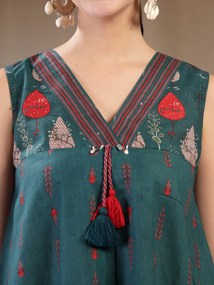 Rayon Calf Length Solid Sleeveless V Neck A Line Kurta