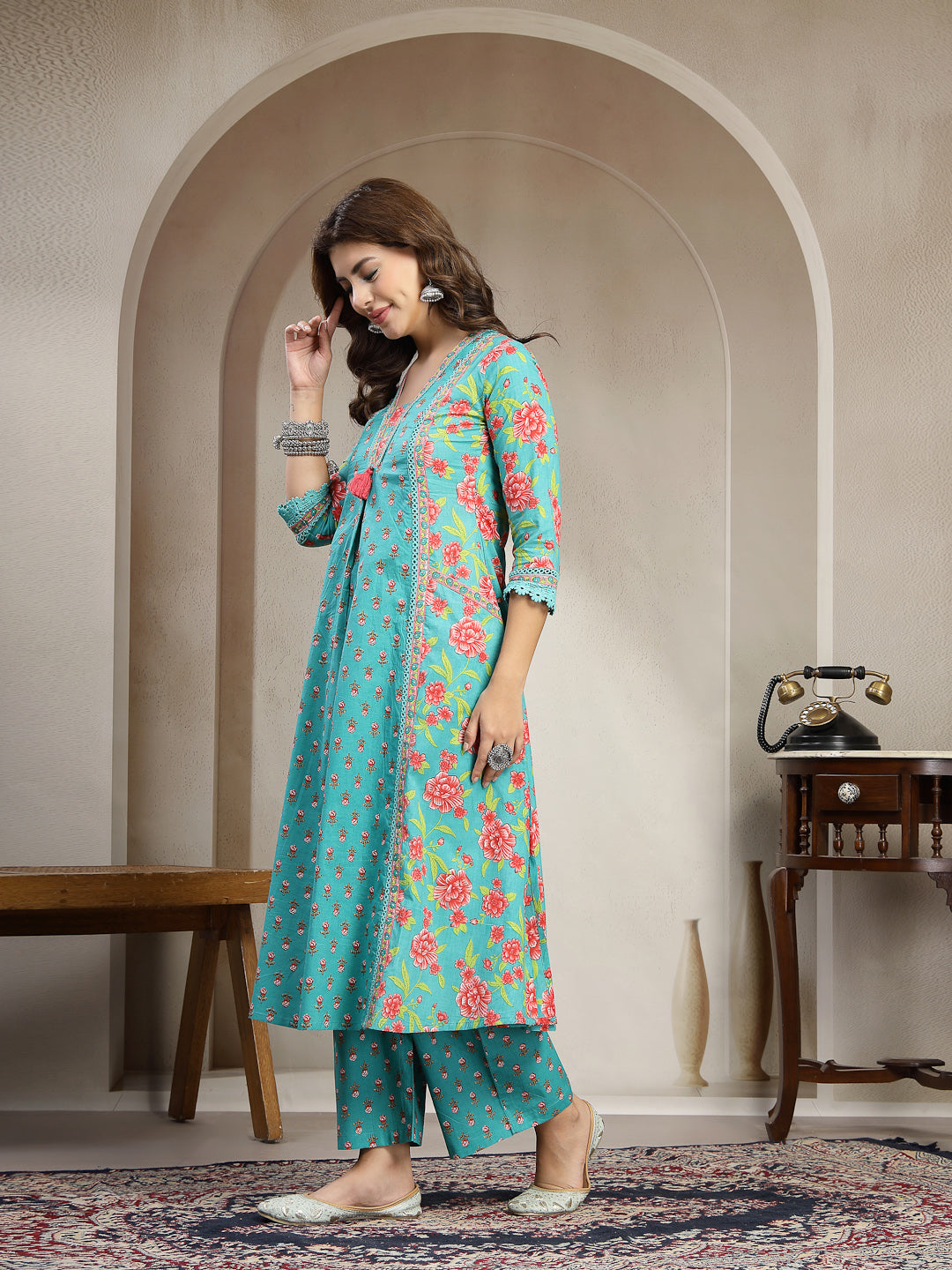 Cotton Calf Length Printed 3/4 Sleeve V-Neck Flared Kurta Suit Set
