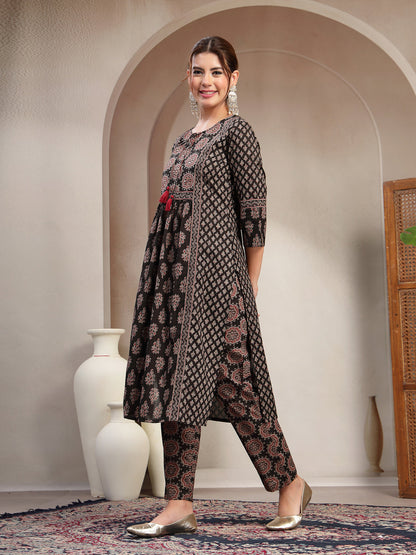 Cotton Calf Length Printed 3/4 Sleeve Key Hole Neck Flared Kurta Suit Set