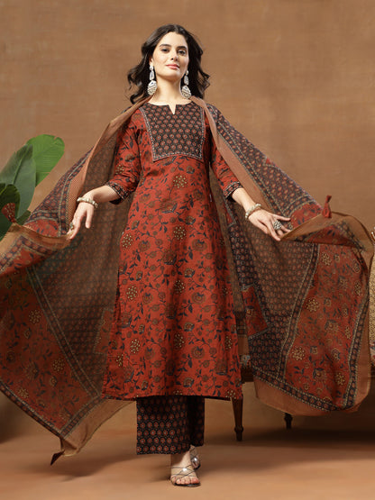 Straight Printed Cotton Round Neck Kurta Set With Dupatta