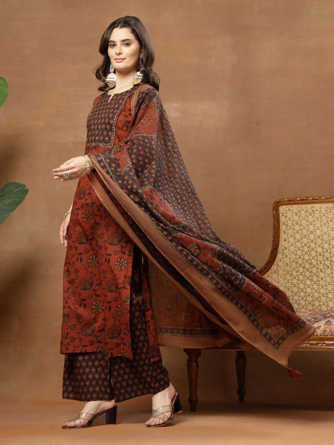 Straight Printed Cotton Round Neck Kurta Set With Dupatta