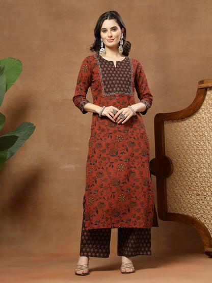 Straight Printed Cotton Round Neck Kurta Set With Dupatta