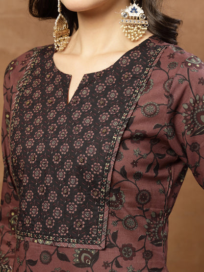 Straight Printed Cotton Round Neck Kurta Set With Dupatta