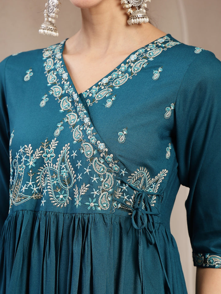 Flared Rayon Solid Kurta Set With Dupatta