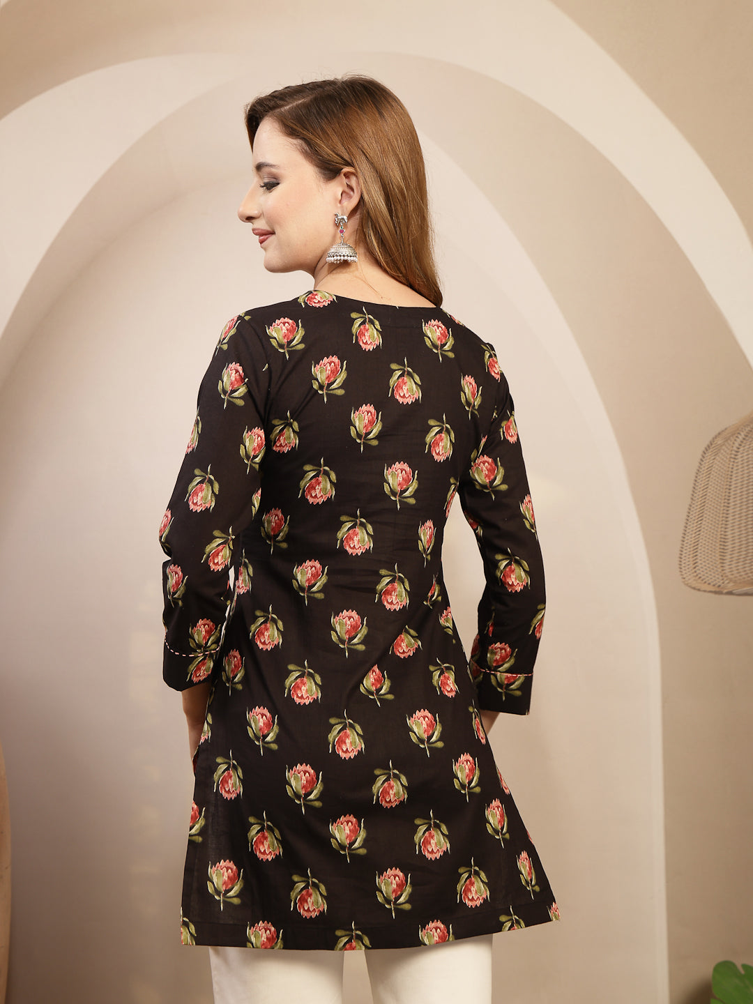 Rayon Hip Length Printed 3/4 Sleeve Round Neck Straight Top