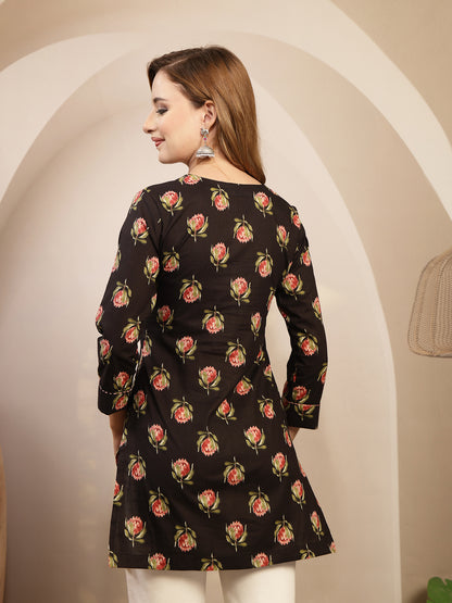 Rayon Hip Length Printed 3/4 Sleeve Round Neck Straight Top