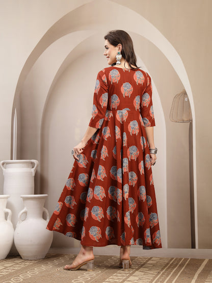 Cotton Calf Length Printed 3/4 Sleeve V-Neck Flared Kurta