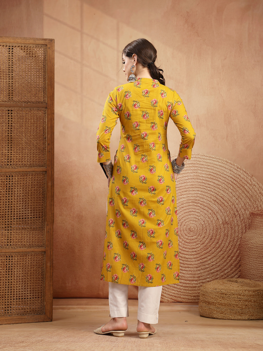 Rayon Calf Length Printed 3/4 Sleeve Key Hole Neck Straight Kurta