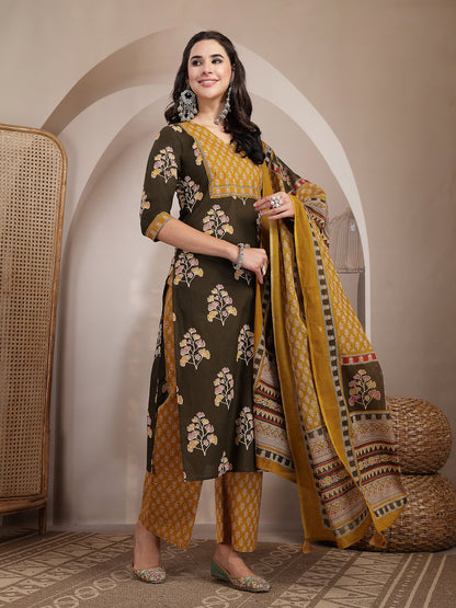 Cotton Calf Length Printed 3/4 Sleeves V Neck Straight Kurta Suit Set