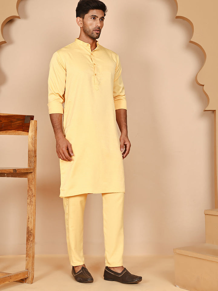 Classic Silk Blend Kurta Pyjama Set For Men