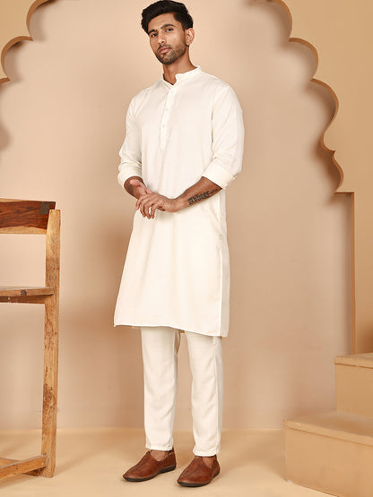 Classic Silk Blend Kurta Pyjama Set For Men