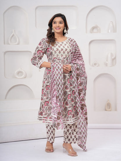 Peach Floral Print Kurta Bottom With Dupatta Set