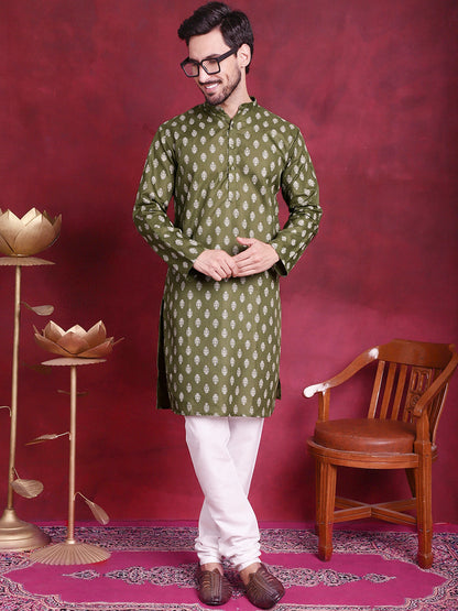 Men Olive Green And White Floral Printed Kurtas