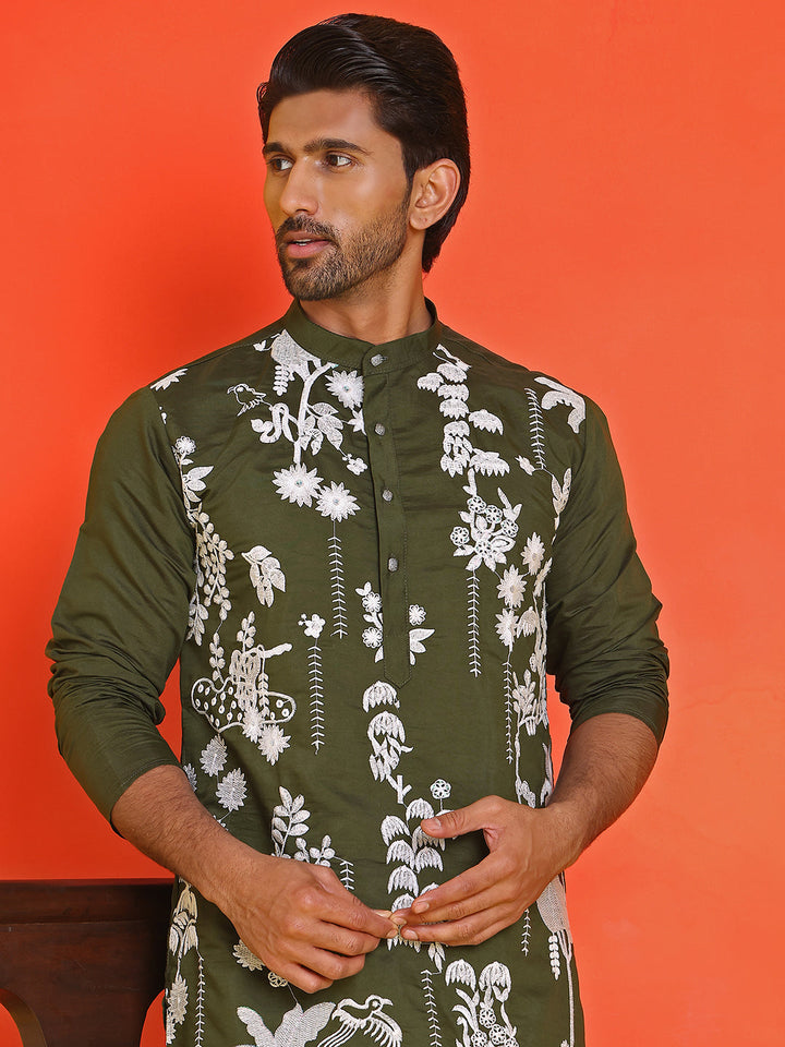 Embroidered Straight Kurtas For Men