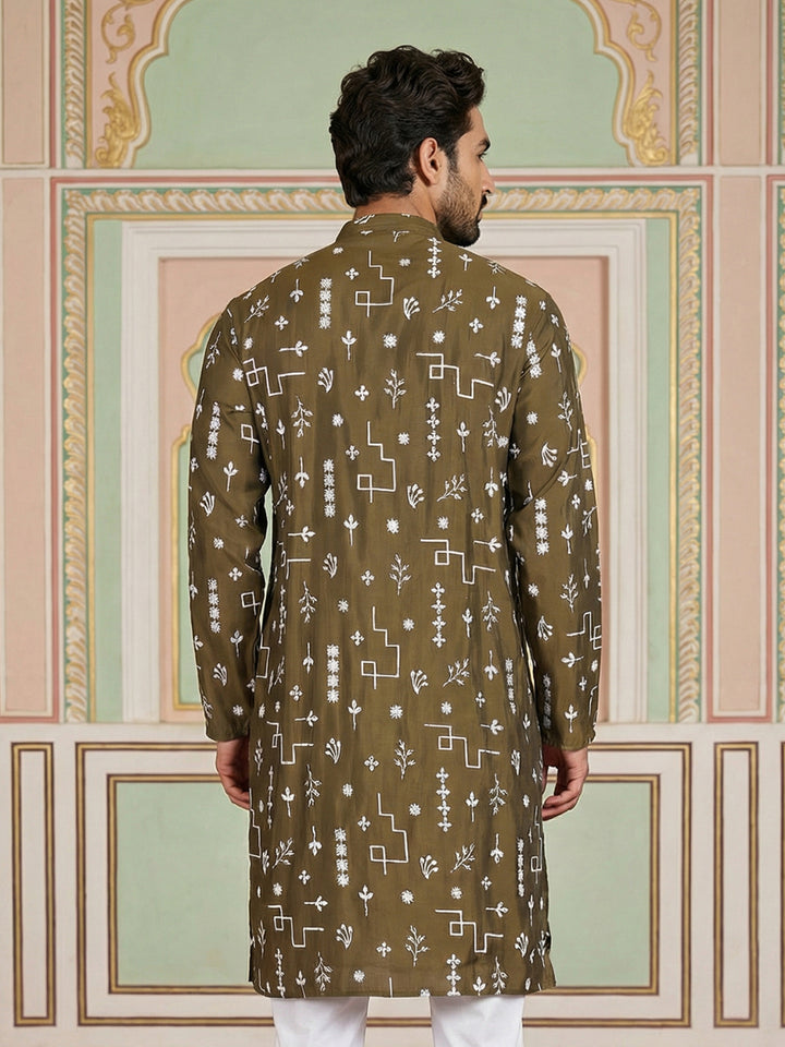 Embroidered Silk Blend Straight Kurta