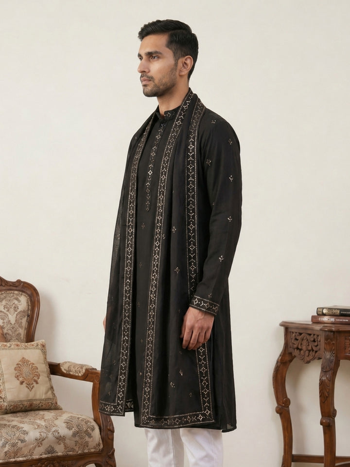Silk Blend Embroidered Kurta With Dupatta