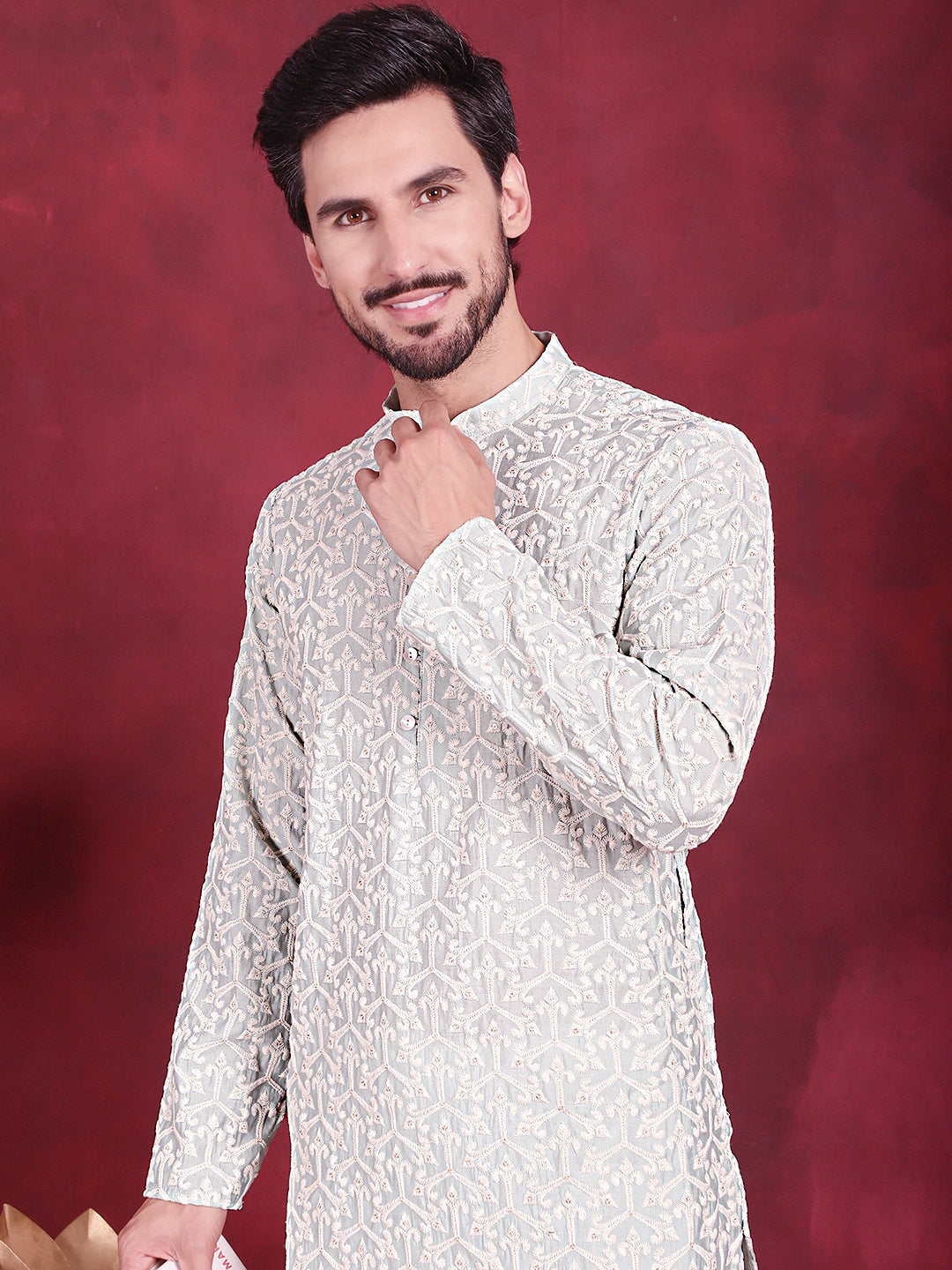Men'S Chikankari Embroidered Kurtas.