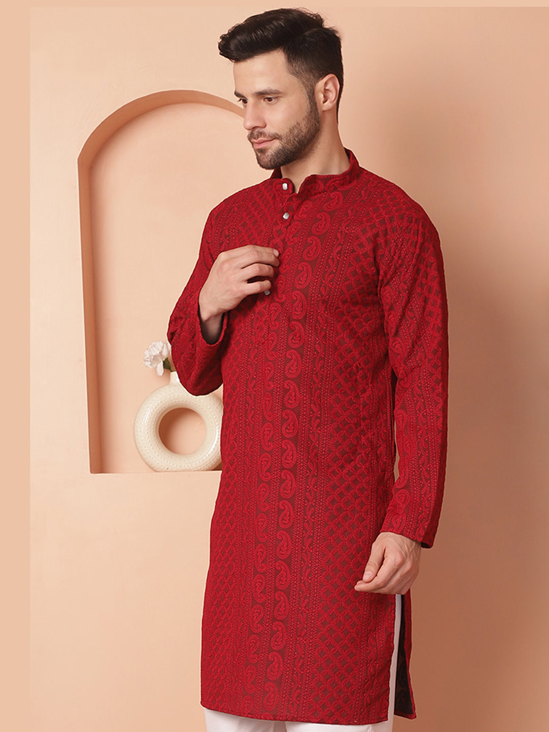 Men'S Chikankari Embroidered Kurtas
