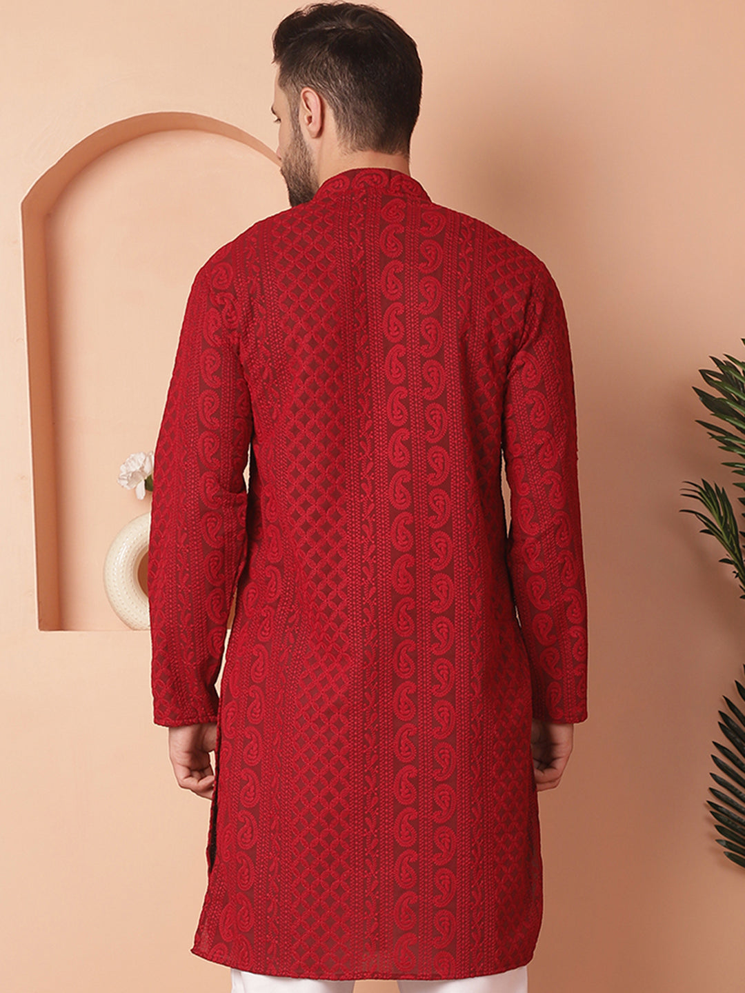 Men'S Chikankari Embroidered Kurtas