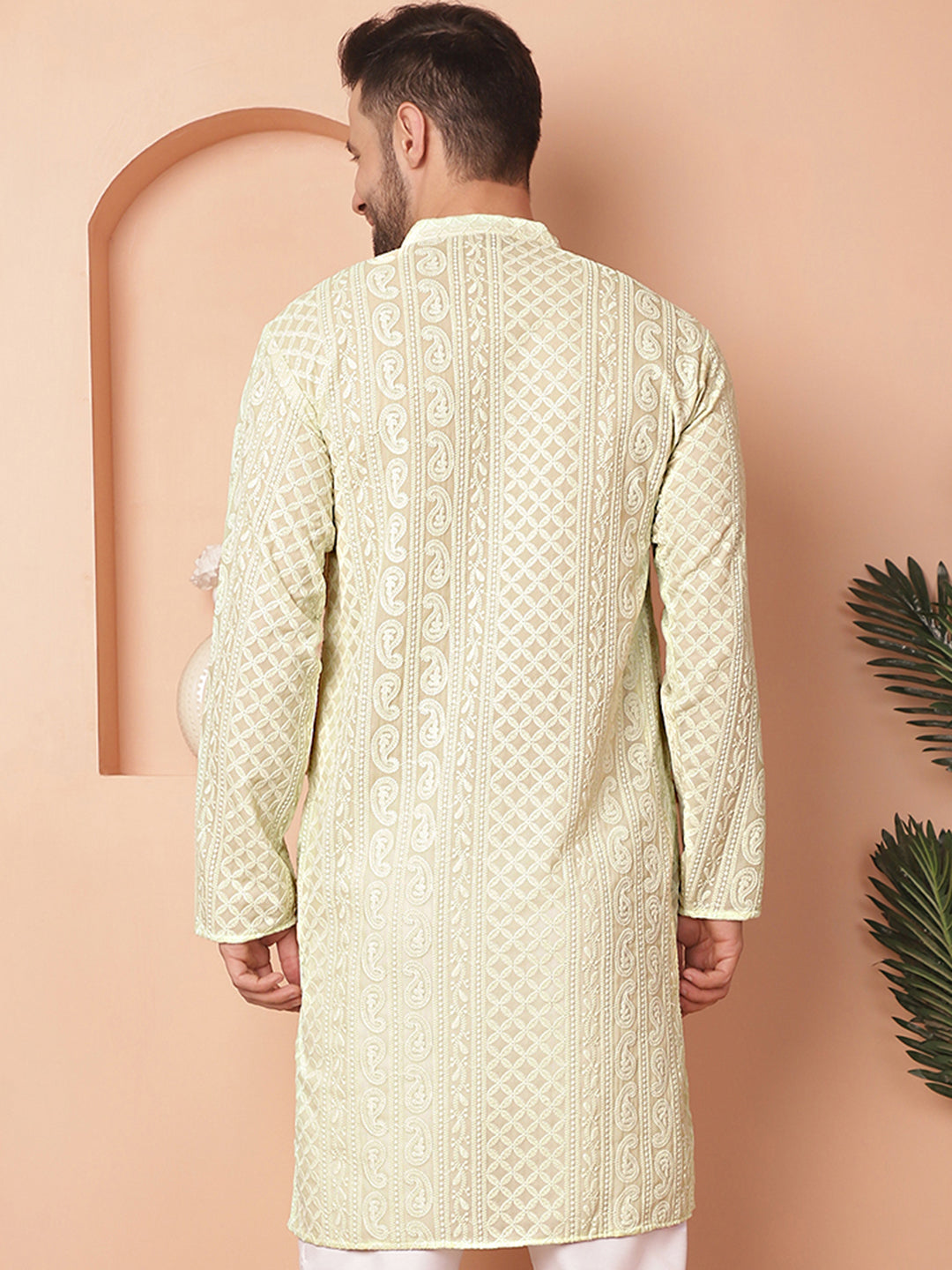 Men'S Chikankari Embroidered Kurtas