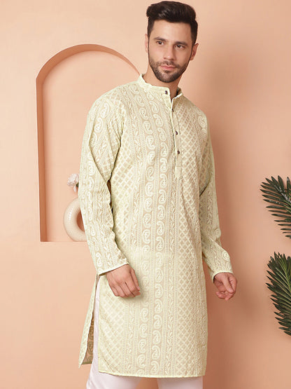 Men'S Chikankari Embroidered Kurtas