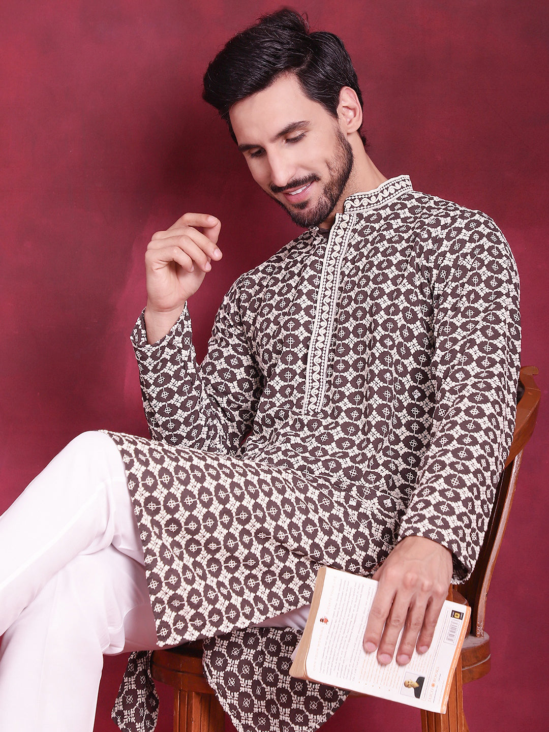 Men'S Sequins Embroidered Kurtas