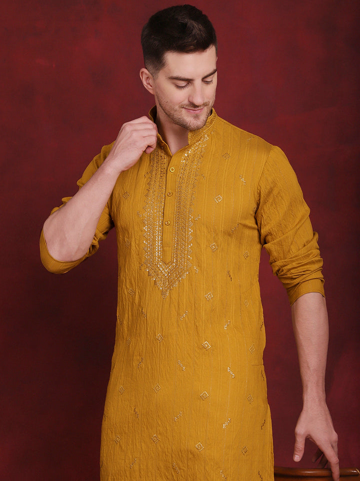 Sequins Embroidered Kurtas For Men