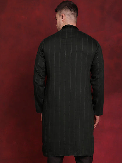 Sequins Embroidered Kurtas For Men